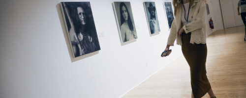 Casa de América y ABANCA estrenan una galería expositiva con ‘Arte entre continentes’