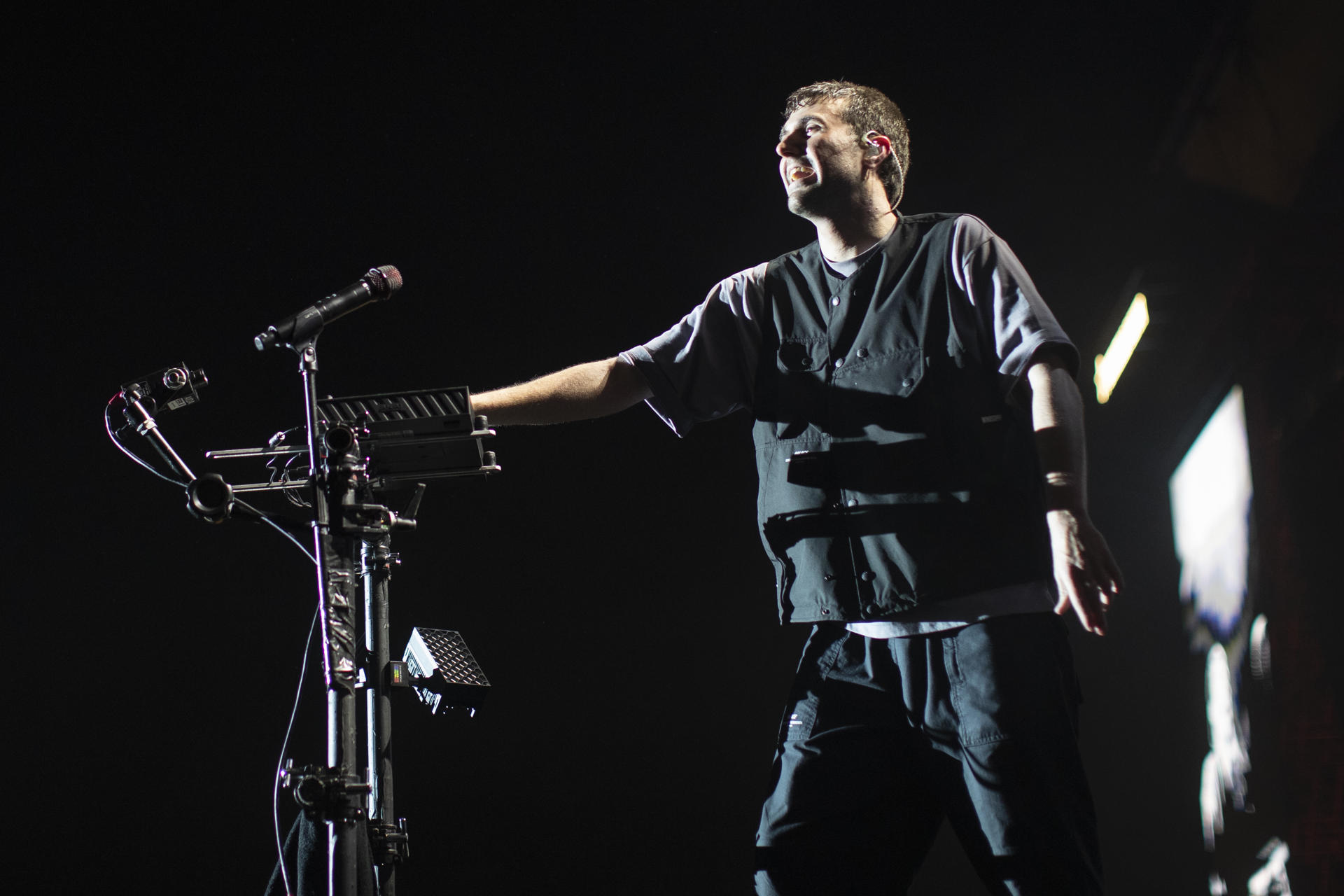 Lee más sobre el artículo El DJ Fred Again aterriza en Madrid para una de las 10 únicas citas de su nuevo proyecto