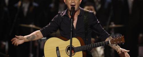 El cantante Alejandro Sanz recibirá el premio ‘Escobón de Oro’ de 2025