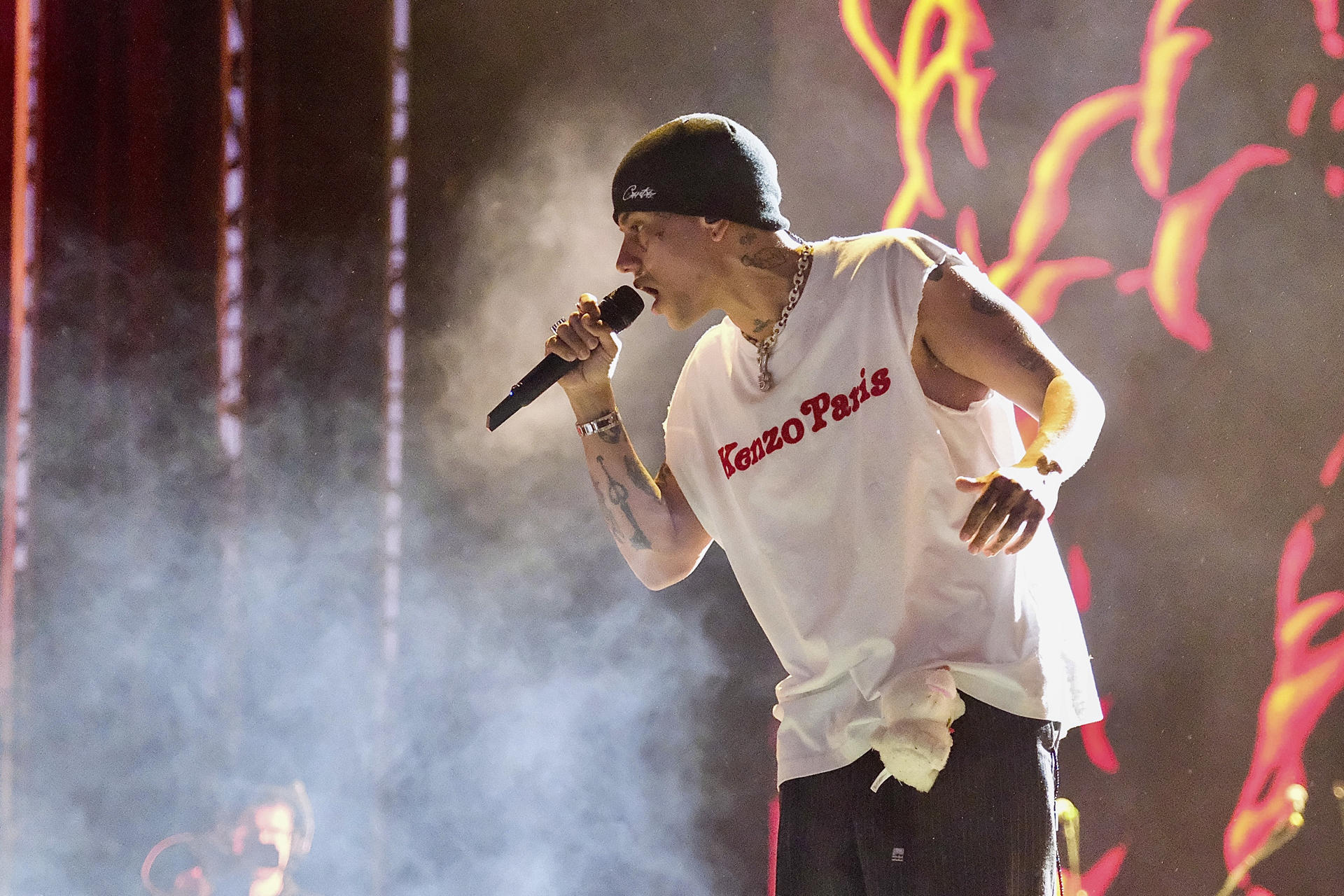 Lee más sobre el artículo Duki lleva el trap argentino a lo más alto con un triple «sold out» en Madrid