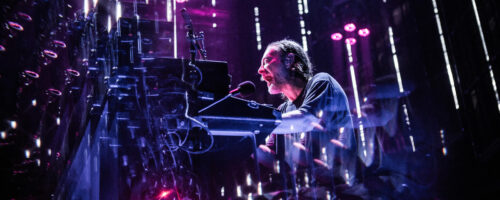 Radiohead salda su deuda con Madrid desplegando (casi) toda su leyenda