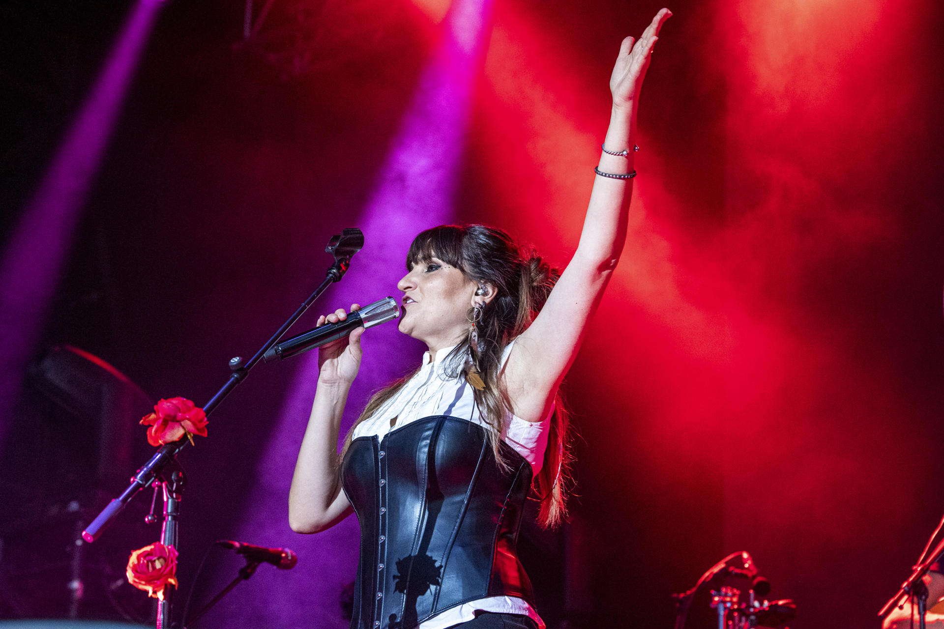 Lee más sobre el artículo Rozalén anuncia tres conciertos en Madrid y publica el tema ‘Efímera’ antes de su descanso